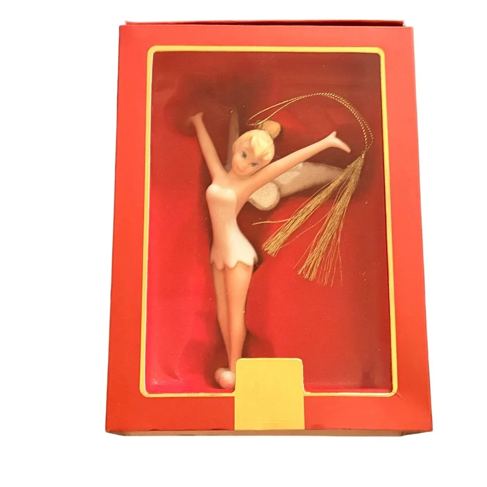 Lenox Disney Showcase Tinker Bell A Perfect Pixie Porcelain Ornament in Box